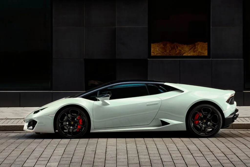 PPF Lamborghini Huracan protégée par ADA Signalétique