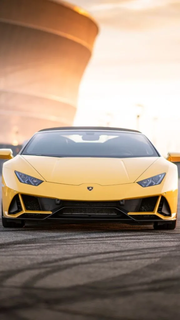 Lamborghini Huracán protégée avec un film PPF carrosserie par ADA Signalétique à Clermont-Ferrand