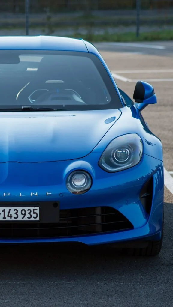 Protection PPF sur Alpine A110 réalisée à Clermont-Ferrand