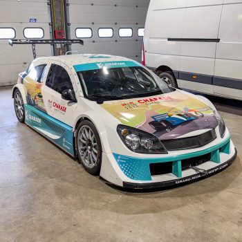 Semi covering voiture de course Opel Astra Silhouette réalisé pour le Charade Super Show